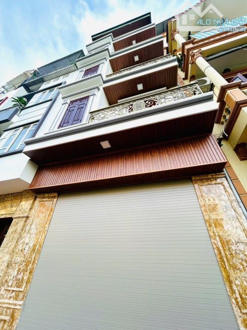 BÁN NHÀ KHU X2B YÊN SỞ , TAM TRINH . DT 64 M . NHÀ 5 TẦNG . MT 5 M . Ô TÔ ĐỖ CỦA - 2
