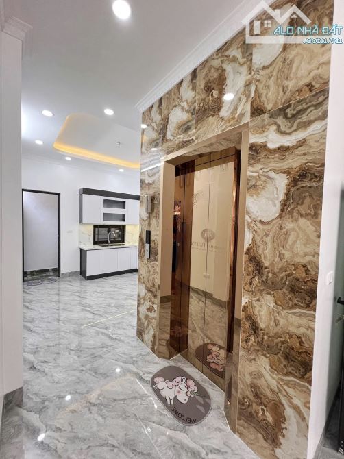 Bán nhà Đông Mỹ, Thanh Trì 60m2 x 4 tầng thang máy, gara ô tô, giá hơn 8 tỷ - 2