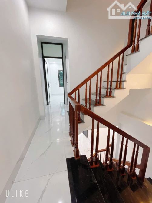 CẦN BÁN GẤP – NHÀ 3 TẦNG MỚI XÂY – NGÕ ĐƯỜNG HÙNG VƯƠNG – CHỈ VIỆC XÁCH VALI VỀ Ở! - 2