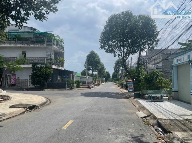 Chính chủ gửi 100m2 đất thổ, mặt tiền đường nhựa 6m, kết nối TPHCM chỉ 25p. - 2