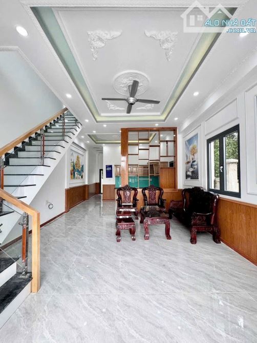 BÁN NHÀ 1 TRỆT 1 LẦU (HOÀN CÔNG). DT: 85M2 - NGANG 5M THUỘC KDC HOÀNG MINH CHÁNH P. HOÁ AN - 2