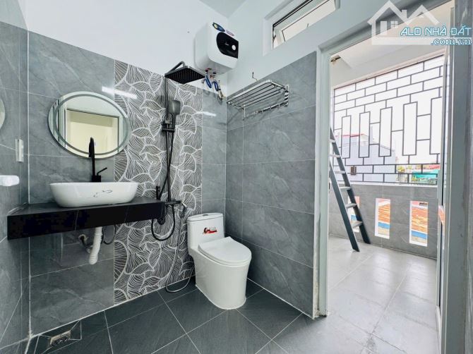 Lô Góc KĐT Mậu Lương Vỉa Hè Ô Tô Đỗ Gần Đường 25m Kinh Doanh View Đẹp 72m 17.5 Tỷ - 2