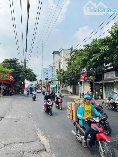 HOT! Cần bán gấp căn nhà MTKD Âu Cơ, P.14, Tân Bình (4.6x25m nở hậu) 4 tầng - Chỉ 18.5 tỷ - 2