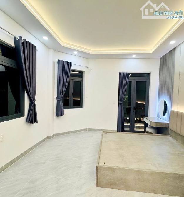 CĂN GÓC ĐƯỜNG NHỰA XE TẢI THÔNG HƯƠNG LỘ 2 MÃ LÒ 5 TẦNG 4.1M13M Không LỘ GIỚI Chỉ 8.25 TỶ - 2