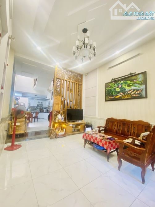 GIẢM  990 triệu! Nhà riêng gần LÊ ĐỨC THỌ dtich 5.1*17 vuông đẹp, HẺM 6m TRUNG TÂM GÒ VẤP - 2