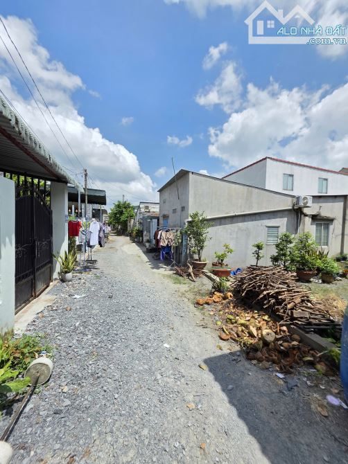 2,35Tỷ TL🔥Bán đất 2Mặt Tiền 100m2_Gần giáo xứ Bà Trà 300m, p.Bình Chuẩn, Tp.Thuận An - 2