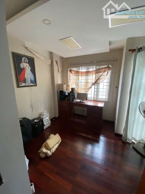 BÁN NHÀ QUẬN 7, HẺM XE HƠI, 4x13M, 4 TẦNG, TRẦN VĂN KHÁNH - 2