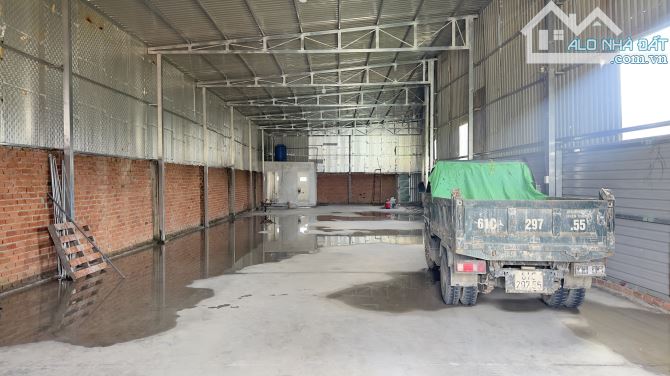 Xưởng Dĩ An 550m/20tr Đường Xe Cont Sân Rộng - 2