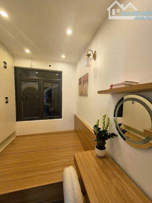 Nhà xinh Đội Cấn - ngõ thông kinh doanh - ba gác đỗ cửa - dưới 5 tỷ - 2