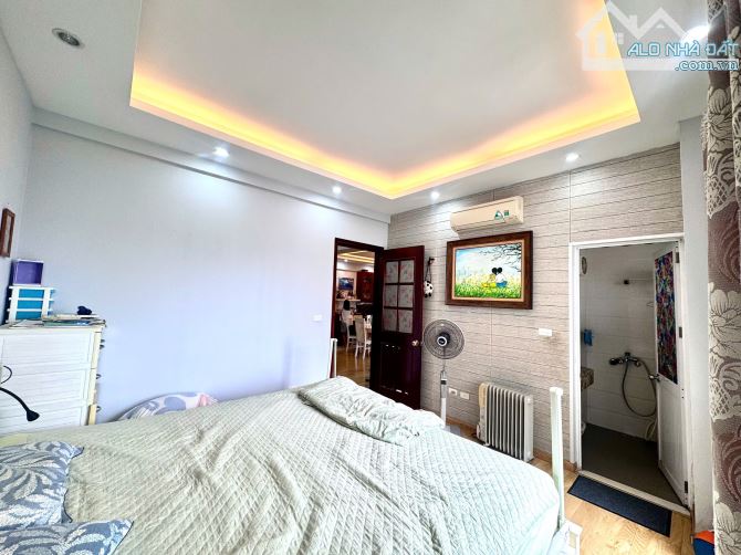 Bán căn hộ chung cư CT20 KĐT Việt Hưng,Đoàn Văn Minh,Long Biên, căn góc 3 ngủ chỉ 5,45 tỷ - 3
