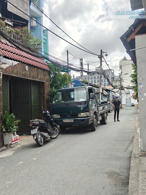 Dãy trọ căn góc 10P ĐCT 30tr/tháng, 8x20m, hẻm 5m đường Phan Văn Hớn, 11.5 tỷ TL - 3