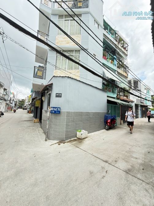 Bán NHà 3 Tầng, Hẻm Xe Hơi, Huỳnh Tấn Phát, TT Nhà Bè, 200m2, Giá Chỉ 4.9 Tỷ - 3