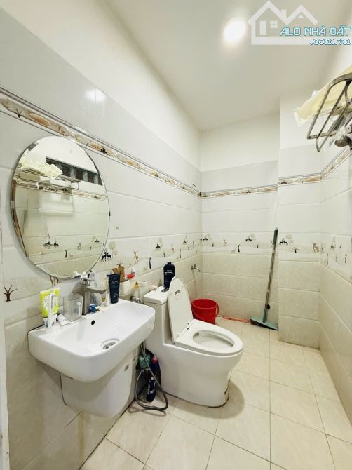 🔥 GIÁP TÂN PHÚ – DT: 72M2 ( 4,5 X 16 ) - 4PN – NHÀ ĐẸP 3 TẦNG – HẺM XE TẢI THÔNG 🚀 - 3