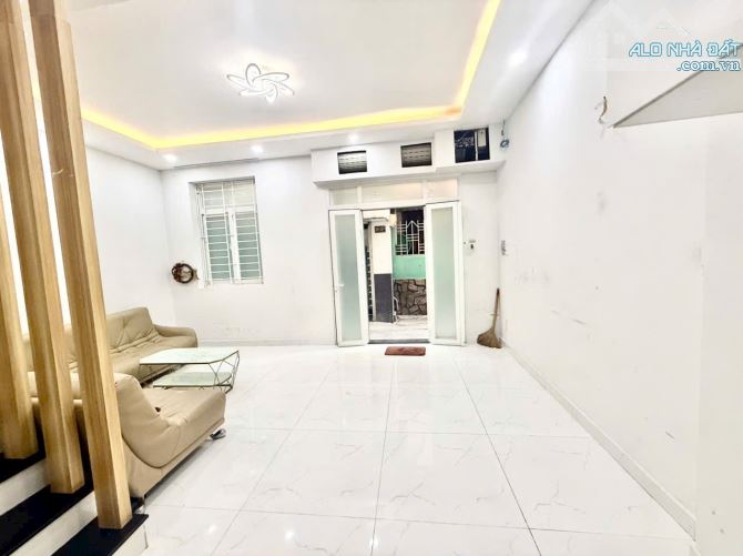 NHÀ KHU ĐỒNG BỘ VÍP PHAN ĐÌNH PHÙNG PHƯỜNG 15 PHÚ NHUẬN - HẺM THÔNG KHẮP NGANG KHỦNG - 3
