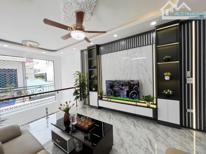 Bán nhà Đông Mỹ, Thanh Trì 60m2 x 4 tầng thang máy, gara ô tô, giá hơn 8 tỷ - 3