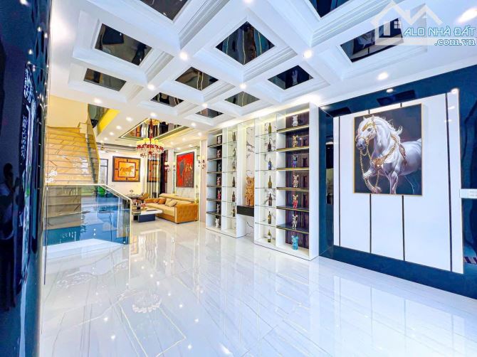 BÁN NHÀ 2Lầu - TRỤC CHÍNH - HỒNG LOAN✔️Mặt Tiền KDoanh, VPCTy, hoặc ở Sang trọng - 3