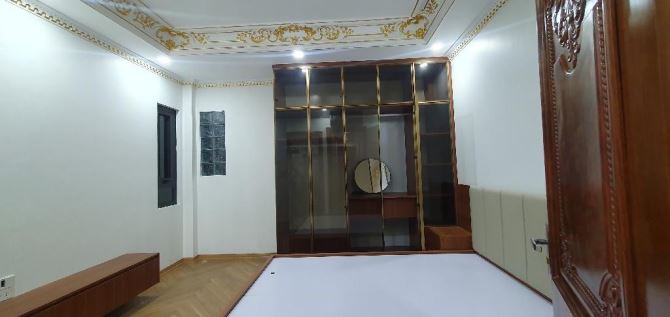 SIÊU PHẨM BÁT KHỐI - NHÀ MẶT PHỐ KINH DOANH - 7TẦNG THANG MÁY - VIEW CẦU VĨNH TUY CỰC ĐẸP - 2