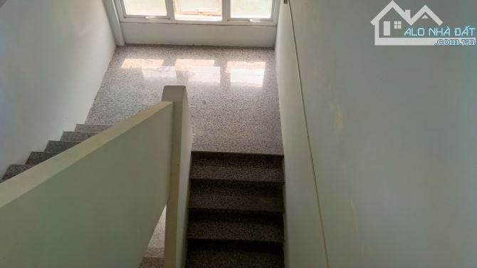 TOÀ NHÀ MẶT PHỐ PHAN CHU TRINH – CÔN ĐẢO – 250M2, 4T – THANG MÁY, VỈA HÈ – CHỈ 2x TỶ - 3