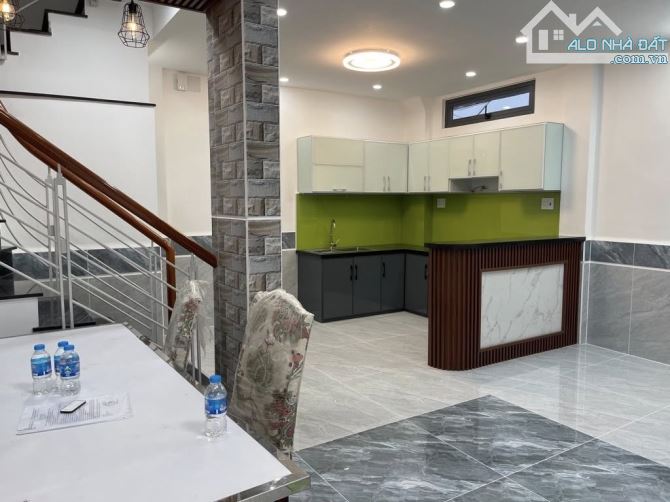 🔥VIP LÊ VĂN SỸ QUẬN 3 - 5 TẦNG - NGANG KHỦNG 6M - NHÀ MỚI Ở NGAY - NHỈNH 8 TỶ 🔥 - 3