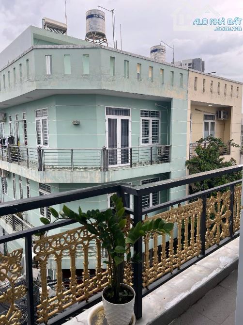 Nhà Q7, ô tô ngủ trong nhà, 4x15m, 4 tầng, chỉ 8.4 tỷ - 3