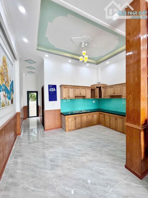 BÁN NHÀ 1 TRỆT 1 LẦU (HOÀN CÔNG). DT: 85M2 - NGANG 5M THUỘC KDC HOÀNG MINH CHÁNH P. HOÁ AN - 3