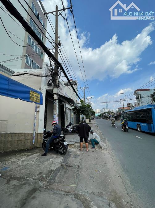 Bán nhà hẻm 54/ Nguyễn Xí, Phường 26, Bình Thạnh, 70m2 - 3