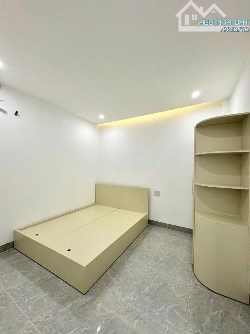 📢Bán nhà 2 tầng mới xây, kiệt ô tô tránh nhau đường Minh Mạng thông Võ Văn Kiệt - 3