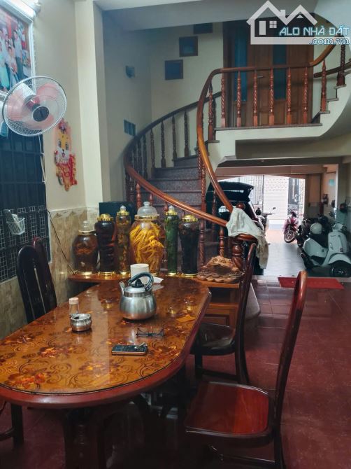 Bán Nhà Biệt Thự,Hẻm 6 mét,Nơ Trang Long,P,11,BìnThạnh(6mx22m)KC; 4 Tầng,Giá bán 21 tỷ 8 - 3