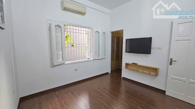 TRUNG TÂM ĐỀN LỪ-HOÀNG MAI-NGÕ THOÁNG 3 GÁC ĐỖ CỬA-GẦN Ô TÔ-52M-MẶT TIỀN 5,4M - 3