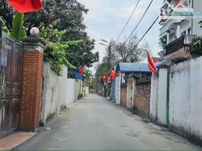 Thị Trấn Sóc Sơn-Chỉ 1,7 tỷ sở hữu 70m2  đất-2 mặt thoáng sáng-ô tô đỗ cửa - 3