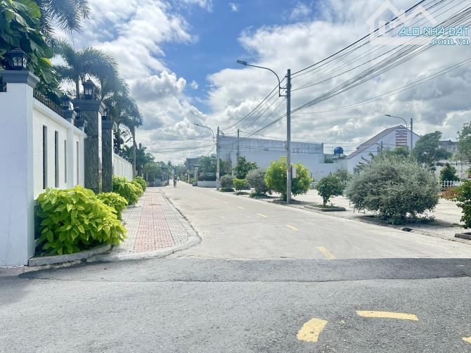 Nền thổ cư _dt 63m2 tại KCN Thuận đạo, khu đông dân cư, Đường xe hơi, SHR - giá chỉ 880 tr - 3