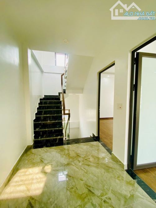 Nhà độc lập lô góc 3,5 tầng tổ 6 TT An Dương, Hải Phòng ô tô đỗ cửa ngõ thông - 3