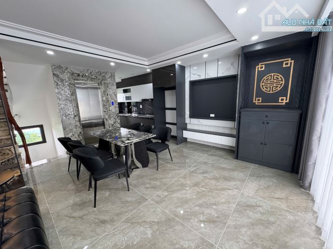 🏠 BÁN NHÀ PHÂN KHU 918 – 5 TẦNG – MẶT TIỀN 5M – GIÁ CHỈ 13,2 TỶ - 3