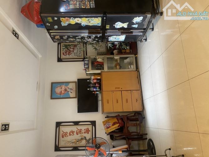 BÁN BIỆT THỰ GÒ VẤP - NGANG KHỦNG 7M – NHỈNH 18 TỶ – FULL NỘI THẤT CAO CẤP - 3