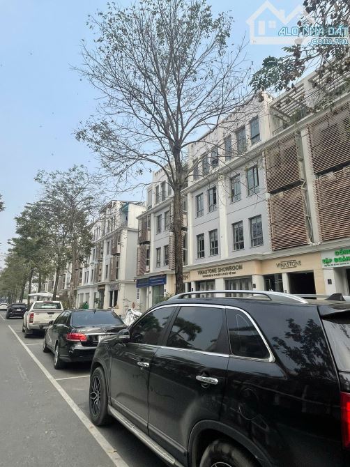 BÁN NHÀ MẶT PHỐ KĐT THE MANOR – NGUYỄN XIỂN, 230M, THANG MÁY, VỈA HÈ - 3