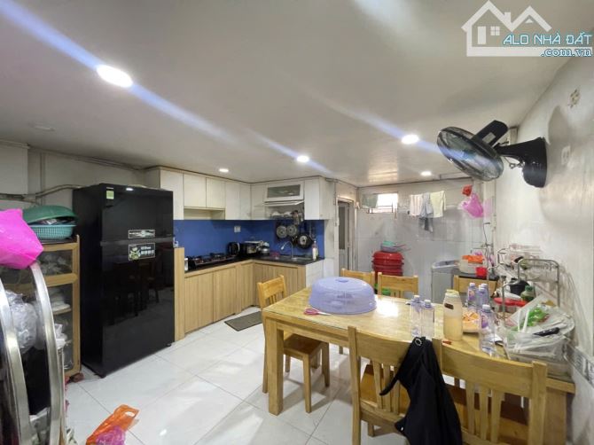 Bán nhà Đ số 18A gần Lê Văn Quới chợ Gò Xoài  hẻm 6m 67m2,2 Tầng Nhỉnh 4 tỷ - 3