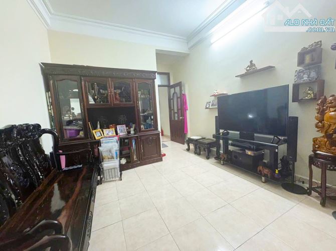 HIẾM-NHÀ NGUYỄN CHÍ THANH DÂN XÂY PHÂN LÔ OTO 7C, VỈA HÈ, KINH DOANH ĐỈNH|DT40M2x4T_18,5TỶ - 3