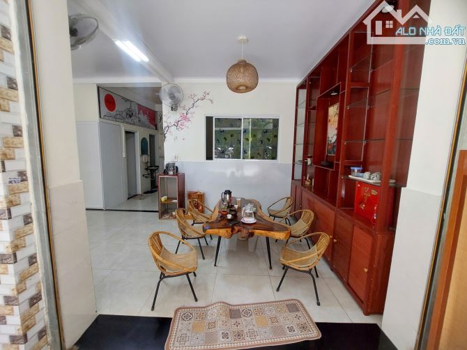 Chính chủ cần bán căn hộ chung cư tầng trệt Nơ Trang Long - 4