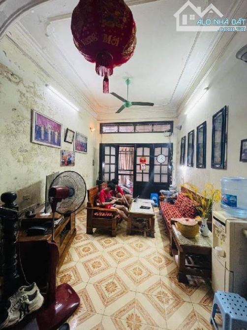 Bán nhà phố trương định 69m2 4 tầng mt 6m sau quy hoạch ra mặt phố – Gần ô tô - giá 9.5 tỷ - 4
