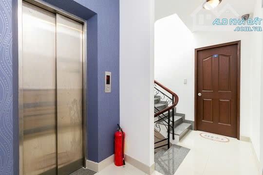 Bán CHDV đường Hoàng văn Thụ gần Út Tịch, Tân Bình - 5 tầng - HDT 45 tr/tháng - 15.3 tỷ - 4