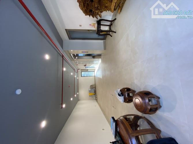 BÁN TOÀ NHÀ VĂN PHÒNG ĐƯỜNG AN TRUNG, GẦN TRẦN HƯNG ĐẠO - CÓ THANG MÁY - 4