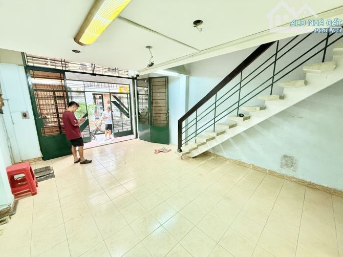 🔝 QUẬN 3 – LÝ CHÍNH THẮNG  - TIỆN C.Ả.I T.Ạ.O CHDV CHO THUÊ – 5 TẦNG – 8PN – CHỈ 8.x TỶ - 4