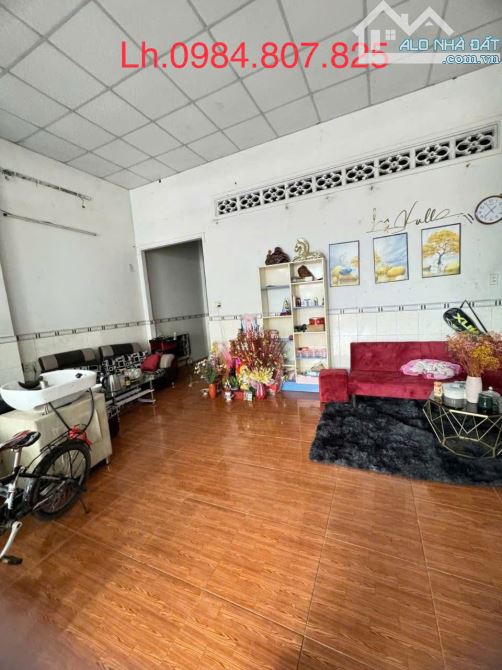 Chính chủ cần bán gấp nhà mặt tiền tại Bình Chánh🏠🏡 - 4