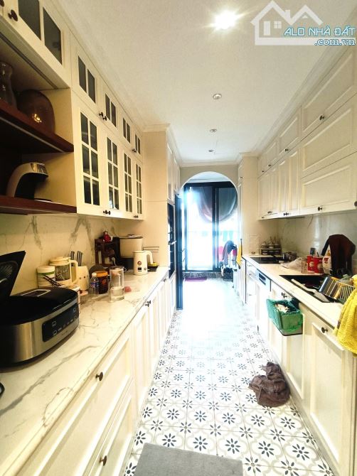 Siêu căn hộ chung cư như khách sạn 5 sao 3PN 3VS. Căn góc 220m2, 14.05 tỷ,nội thất xịn xò. - 4