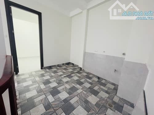 Bán nhà Đại Cát, Bắc Từ Liêm, 34m2, 5 tầng, mặt tiền 4m, giá 4.75 tỷ - 4