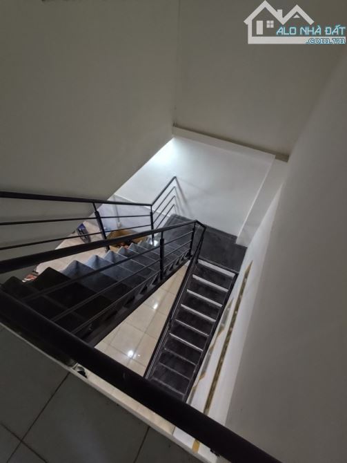 Bán nhà Trịnh Đình Trọng Tân Phú 52m² (4x13m) 2 tầng 3PN Giá chỉ 5 tỷ xx - 4