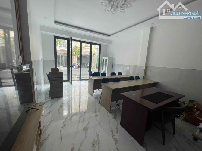 Cần Nhượng lại căn nhà vừa ở vừa KINH DOANH ở Dĩ An 182m2 - 4