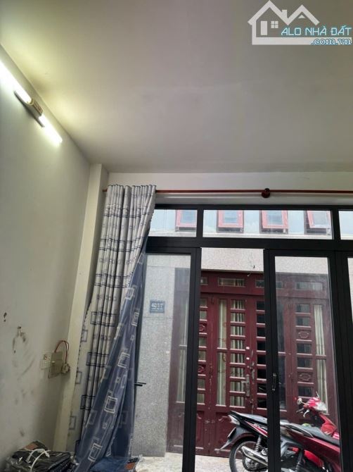 Bán Gấp,Nhà 3 Tầng, Phú Thọ Hoà, DT 4.1 x 8, Gần mặt Tiền , Giá 4.4 Tỷ TL - 4
