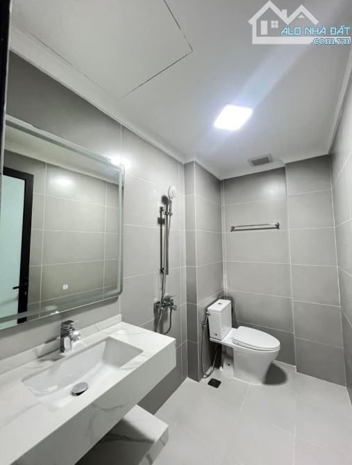 Cần bán nhà Nguyễn Hoàng Mỹ Đình 6tầng thang máy full nội thất. - 4