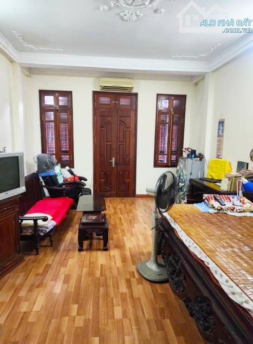 DUY NHẤT-NHÀ PHÁO ĐÀI LÁNG ĐẸP DÂN XÂY, MP OTO TRÁNH,VỈA HÈ 3M,KINH DOANH|DT50M2x5T_22,8TỶ - 4